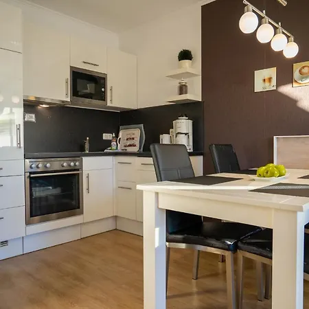 Residenz Rosengarten Wohnung 305 Mit Meerblick Busum Exterior photo