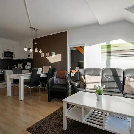 Residenz Rosengarten Wohnung 305 Mit Meerblick Busum Exterior photo